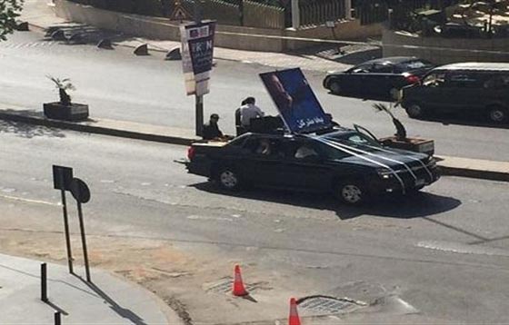 صور جنازة ملحم بركات وفيديو شجار ابنه ملحم جونيور مع اخوته صورة رقم 10