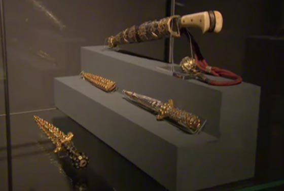  كنوز القرن 16 في 