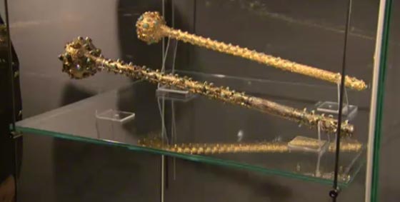  كنوز القرن 16 في 