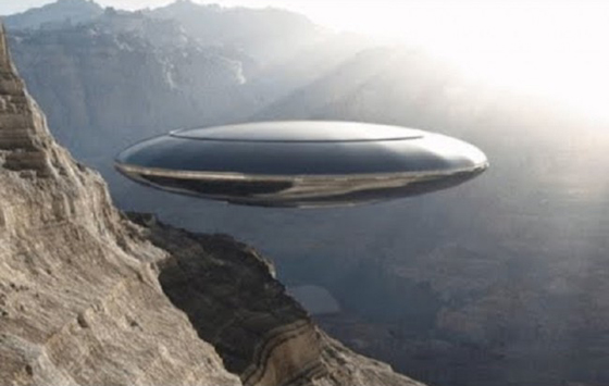 اوباما في رسالة لبوتين: كائنات فضائية ستغزو الارض عام 2017 صورة رقم 5