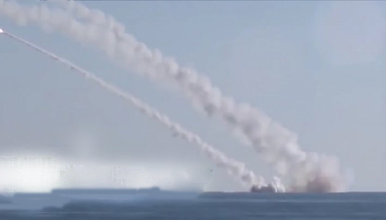 3 غواصات روسية تصل الى سوريا وتخوف من استخدامها في قصف حلب  صورة رقم 2