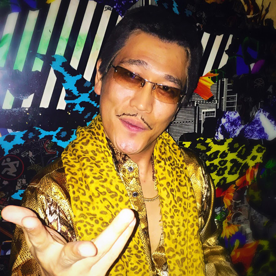 اغنية Pen-Pineapple تدخل موسوعة غينيس كأقصر اغنية صورة رقم 5