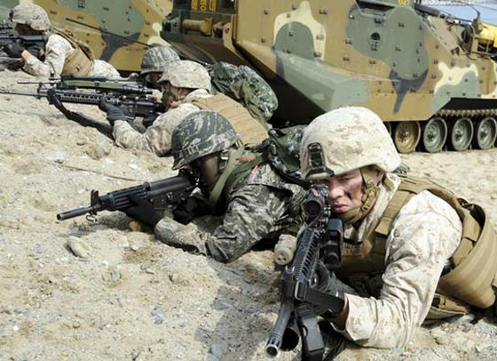 فيديو مثير: لقطات تدريبات عسكرية قاسية وغريبة لجنود كوريا الشمالية صورة رقم 6