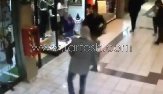  فيديو مثير: عجوز شجاع (84 عاما) يتغلب على لص وزوجنه تغضب منه!  صورة رقم 1