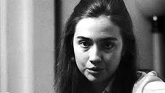  كلينتون فشلت في رئاسة مجلس الطلاب ورفضت من ناسا وتقود العالم صورة رقم 30