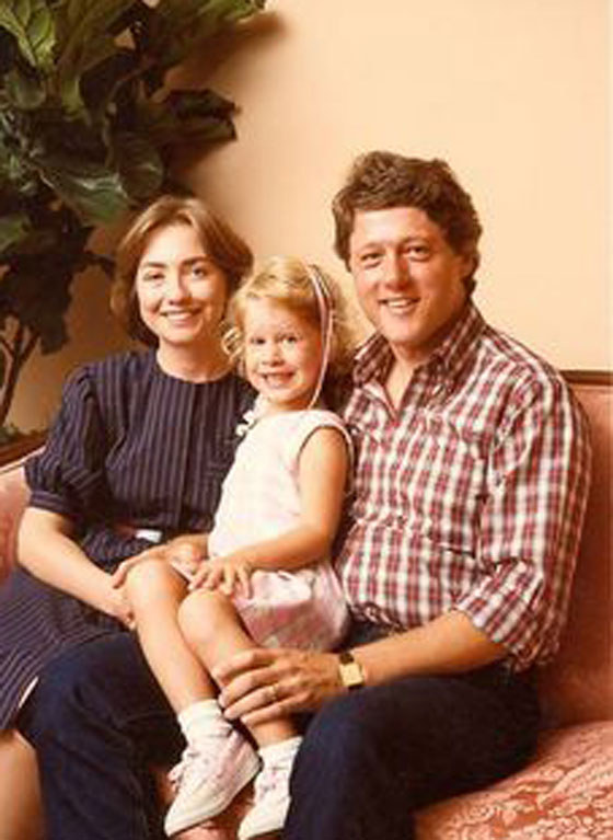  كلينتون فشلت في رئاسة مجلس الطلاب ورفضت من ناسا وتقود العالم صورة رقم 42