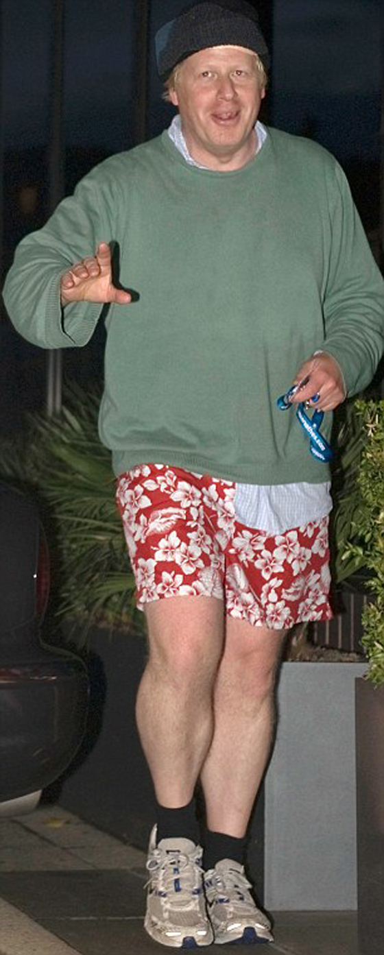 الخطر الامني حرم وزير بريطاني من الدراجة الهوائية فخرج يهرول صورة رقم 9