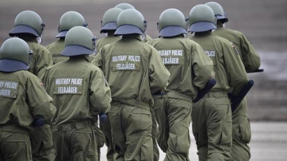 ألمانيا تحقق مع عشرات المجندين بشبهة انتمائهم الى داعش!  صورة رقم 1