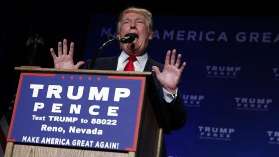 انذار بوجود رجل مسلح اثناء تواجد ترامب في تجمع في رينو صورة رقم 11