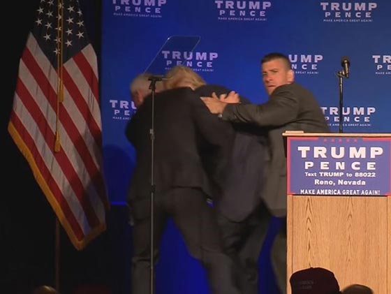 انذار بوجود رجل مسلح اثناء تواجد ترامب في تجمع في رينو صورة رقم 7