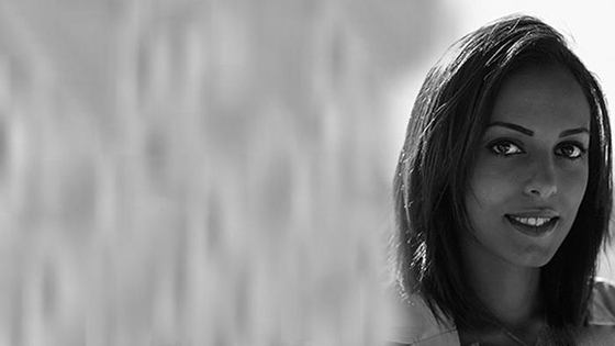 مصرية طردت من العمل بسبب لونها الاسمر فاصبحت بين اجمل نساء العالم صورة رقم 5