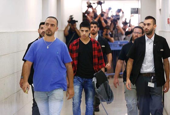 الحكم بالسجن 12 عاما على الطفل الفلسطيني احمد مناصرة  صورة رقم 3
