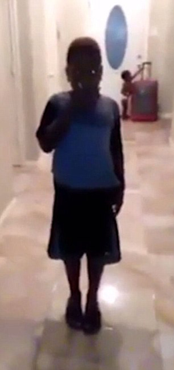 ام تطرد ابنها من المنزل لانه منح صوته لترامب.. فيديو صورة رقم 6