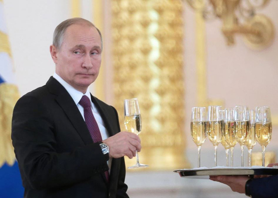  مفاجأة صادمة من روسيا.. بوتين قد يتنحى عن السلطة لاسباب صحية! صورة رقم 9