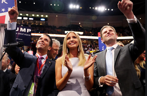 أبناء ترامب الثلاثة يديرون شركاته بعد انتخابه رئيسا للولايات المتحدة صورة رقم 5