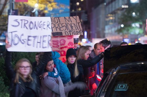 اعلامي امريكي مسلم: ترامب دعا لمنع ربع الانسانية من دخول امريكا صورة رقم 6