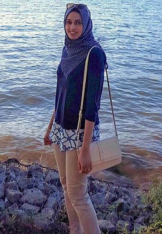 تهديد معلمة أمريكية مسلمة: هذه دولة ترامب، اشنقي نفسك بالحجاب! صورة رقم 1