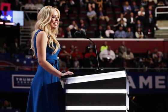 تعرفوا على أفراد عائلة ترمب بشكل مفصل صورة رقم 9