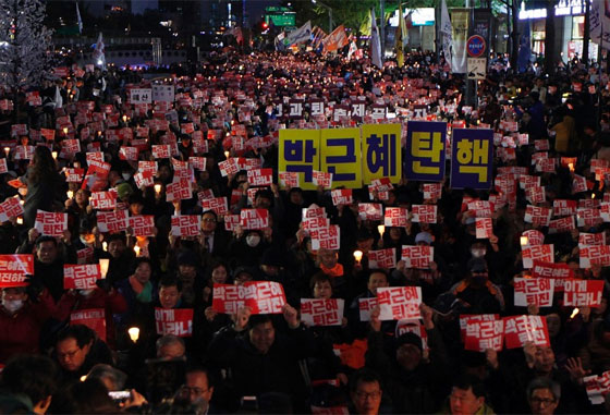 كل التفاصيل حول اكبر فضيحة فساد تهز كوريا الجنوبية والشارع يشتعل! صورة رقم 12