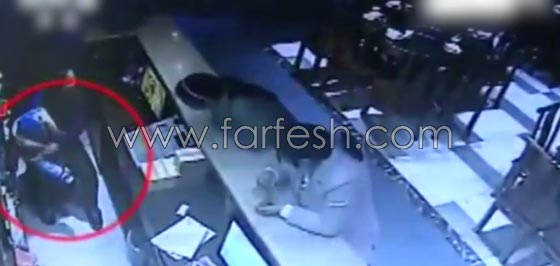 نادلة في مطعم تخطف طفلا من امه بادعاء رغبتها في التبني! صورة رقم 1