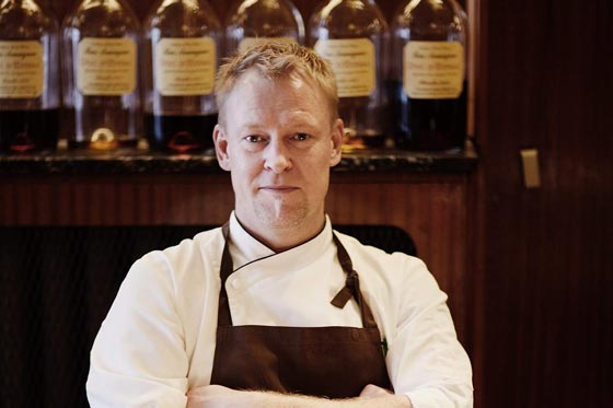 3 مسلمين يعتدون على كبير الطهاة في السويد لانه شبيه ترامب!  صورة رقم 7