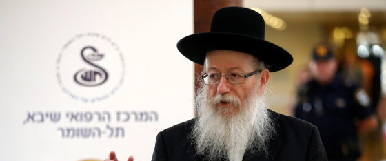 وزير يهودي متدين متشدد يصدم الاسرائيليين ويعارض قانون منع الآذان  صورة رقم 1