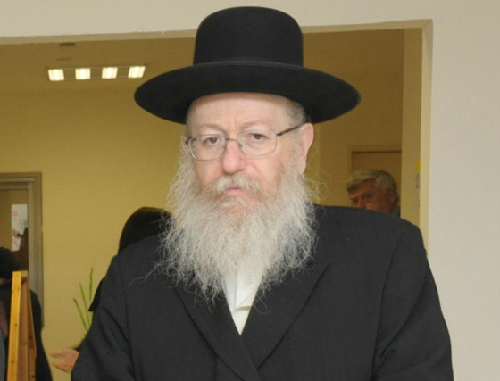 وزير يهودي متدين متشدد يصدم الاسرائيليين ويعارض قانون منع الآذان  صورة رقم 3