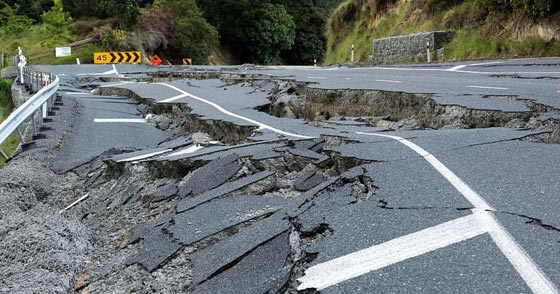  صور صادمة..ما خلفه زلزال  نيوزلندا من دمار هائل  صورة رقم 8