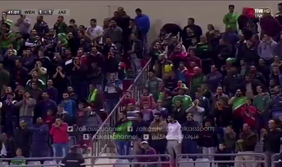 جماهير نادي الوحدات ترفع الآذان في الملعب ردا على حظره في القدس صورة رقم 2