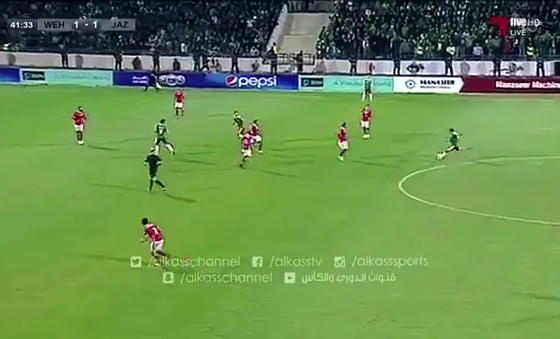 جماهير نادي الوحدات ترفع الآذان في الملعب ردا على حظره في القدس صورة رقم 3