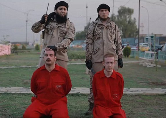 مقابلة مع داعشي مطلوب لفرنسا: اشعر بالسرور لدى قطع الرؤوس! صورة رقم 6