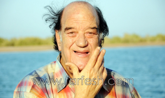  صور محمود عبد العزيز ماشيا في جنازته ...كيف يعقل ذلك؟ صورة رقم 5