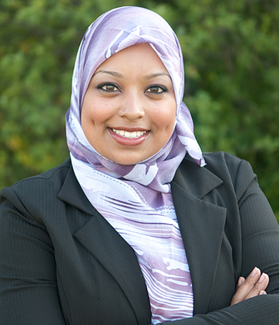 فيديو وصور اول مذيعة محجبة تقدم نشرة الاخبار في تلفزيون كندا صورة رقم 2