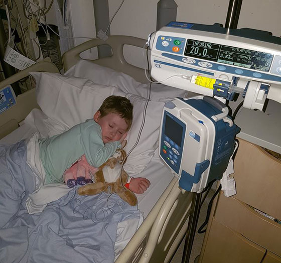 طفلة صرعها المرض الخبيث وحطم معها قلوب الملايين حول العالم صورة رقم 4