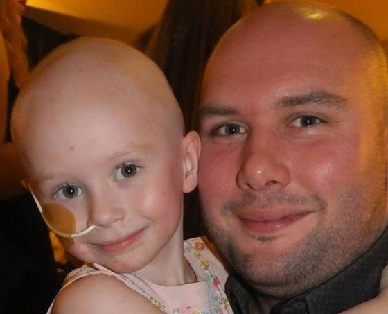 طفلة صرعها المرض الخبيث وحطم معها قلوب الملايين حول العالم صورة رقم 6