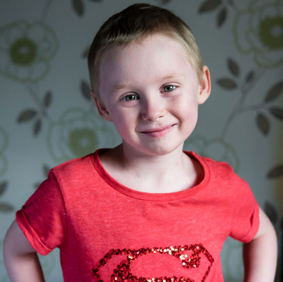 طفلة صرعها المرض الخبيث وحطم معها قلوب الملايين حول العالم صورة رقم 13