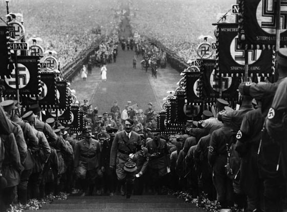 مجلة امريكية تختار اهم 100 صورة في تاريخ البشرية الحديث صورة رقم 5