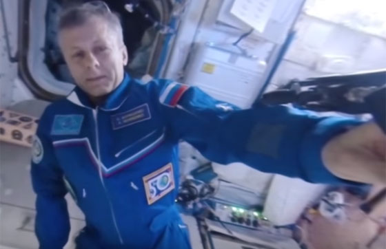 ابنة كلينتون تمتدح المحطة الفضائية الروسية وتثير ضجة بامريكا! فيديو صورة رقم 6