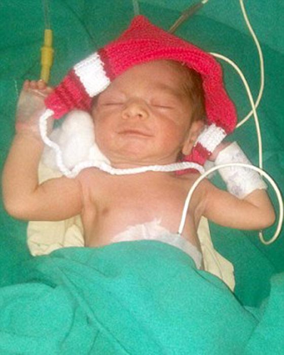 معجزة طبية.. وضعت طفلها بعد ان اخترقت 3 رصاصات جسدها صورة رقم 3