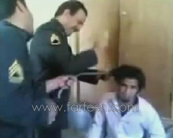 فيديو مؤلم: الشرطة الإيرانية في عمليات تعذيب وحشي ضد مواطنين! صورة رقم 1