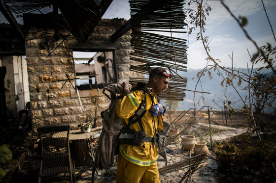 صور حرائق ضخمة بإسرائيل وشكوك في كونها متعمدة صورة رقم 2
