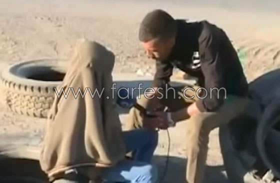 بالفيديو.. داعش يقتل كل طفل يحاول الخروج معسكرات أشبال الخلافة صورة رقم 1