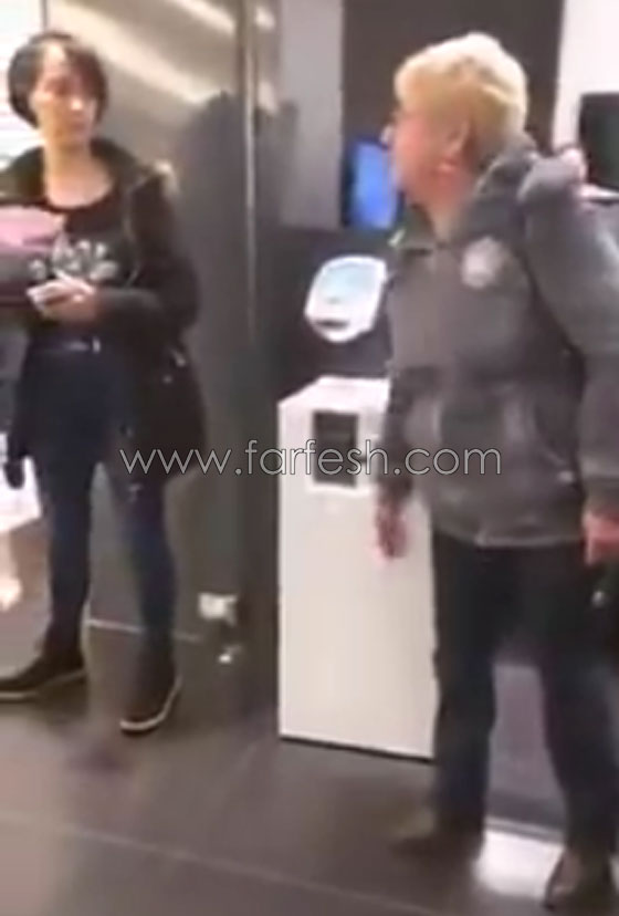 فيديو مثير.. ام وابنتها يعتديان بالضرب والشتائم على بائعة في متجر صورة رقم 5