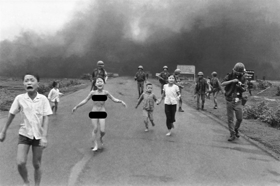 اكثر الصور المؤثرة في العصر الحديث غيرت وجه التاريخ البشري صورة رقم 39