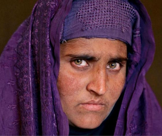 موناليزا الافغانية سحرت العالم بجمال عيونها وتحاكم بالسجن 14 عاما  صورة رقم 5