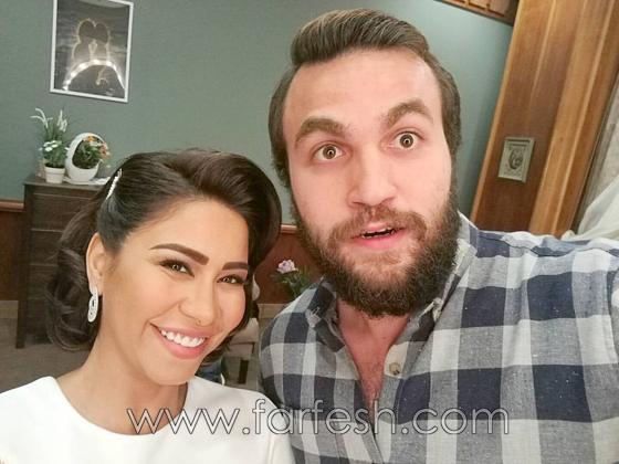 فيديو شيرين عبدالوهاب تحقق أمنية معجب وتدعوه للعشاء في منزلها! صورة رقم 5