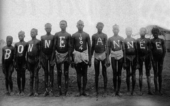  صور مزعجة جدا: بشاعة العنصرية ضد السود في حدائق الحيوان البشرية! صورة رقم 9