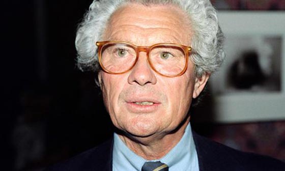 انتحار المصور المتهم باغتصاب المراهقات صورة رقم 1