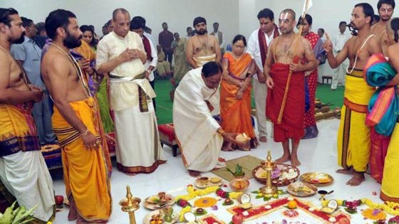 مرحاض الوزير الهندي مضاد للرصاص ومنزل كلّف دافعي الضرائب 7.3 مليون دولار صورة رقم 6