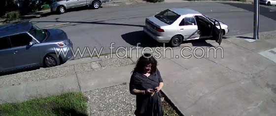 بالفيديو.. فتاة تسرق الطرود البريدية من امام المساكن صورة رقم 3